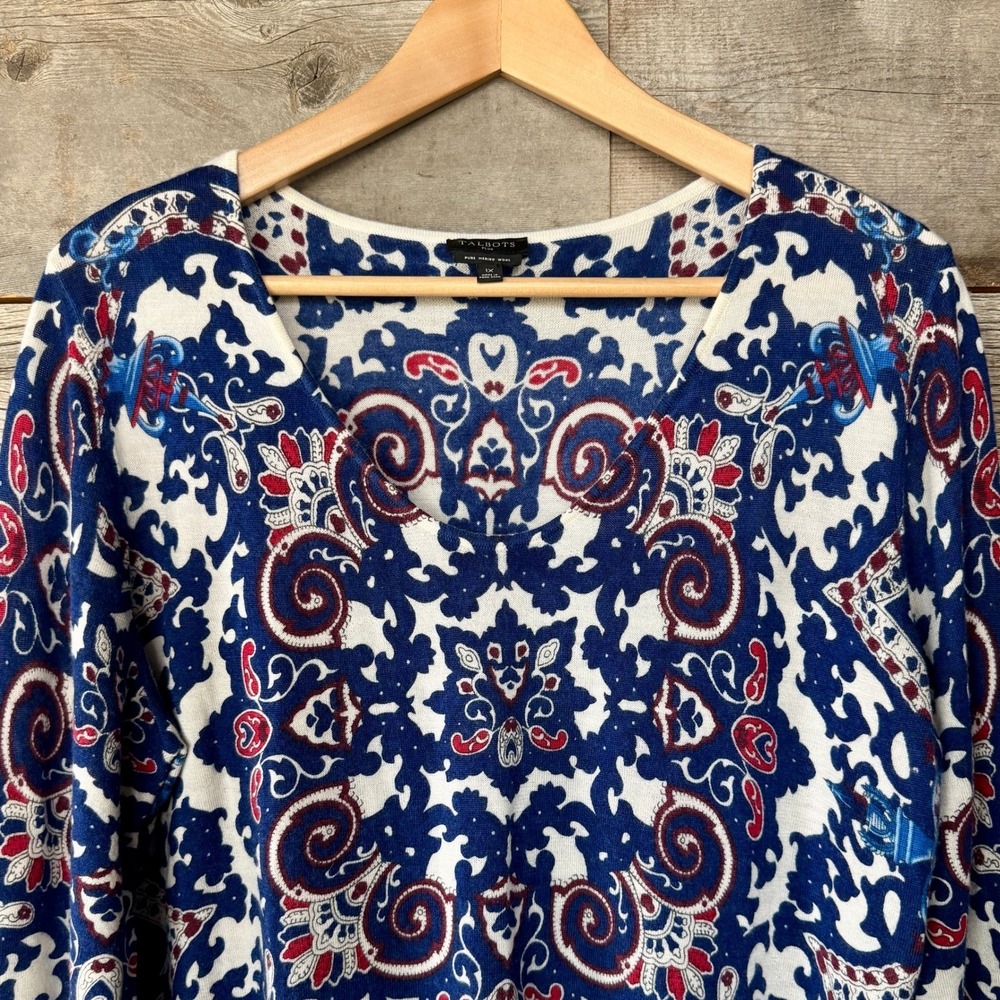 Talbots Soft Merino Wool V-Neck Sweater 1X Blue Red Preppy Old Money Fourth July - Picture 4 of 10